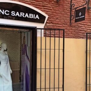 Franc Sarabia Murcia, especialistas en vestidos de novia personalizados.