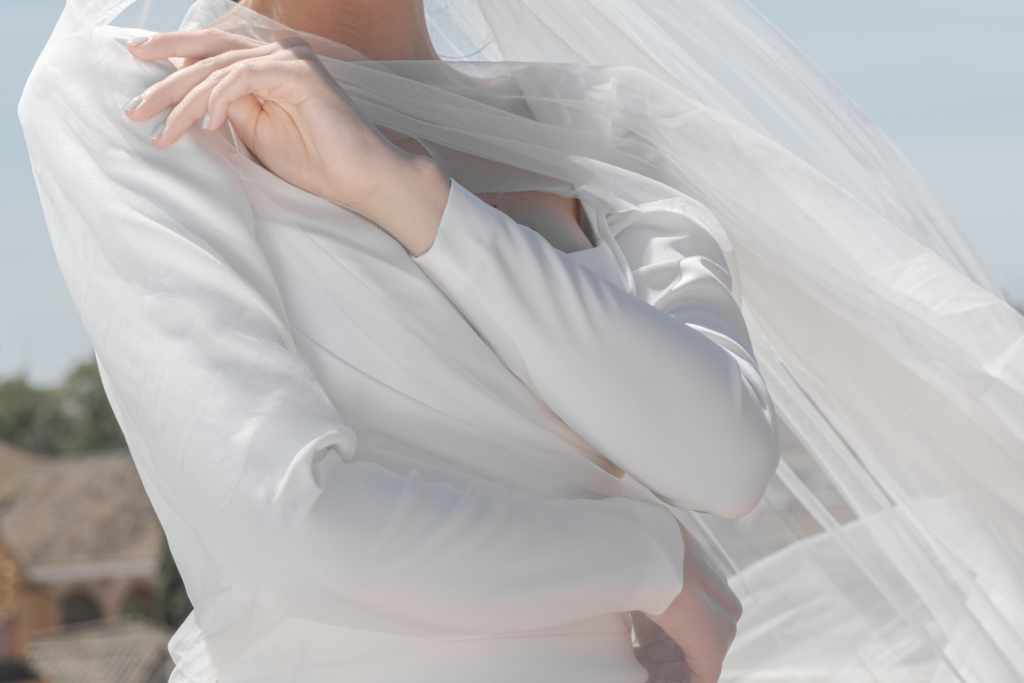 Vestidos de novia con detalles únicos de Franc Sarabia.