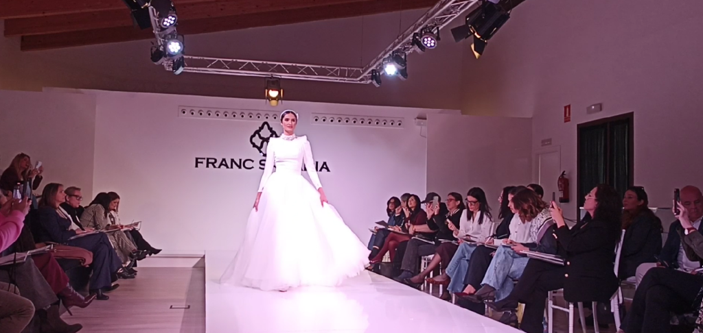 PASARELA PRESENTACION COLECCIÓN 2026 FRANC SARABIA